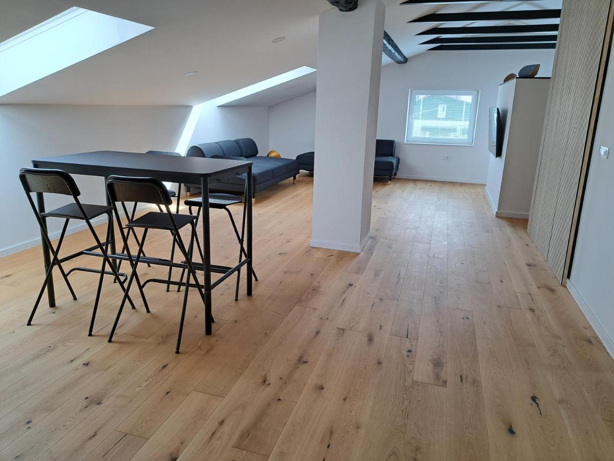 Ohana Apartment Ljubljana Exteriör bild