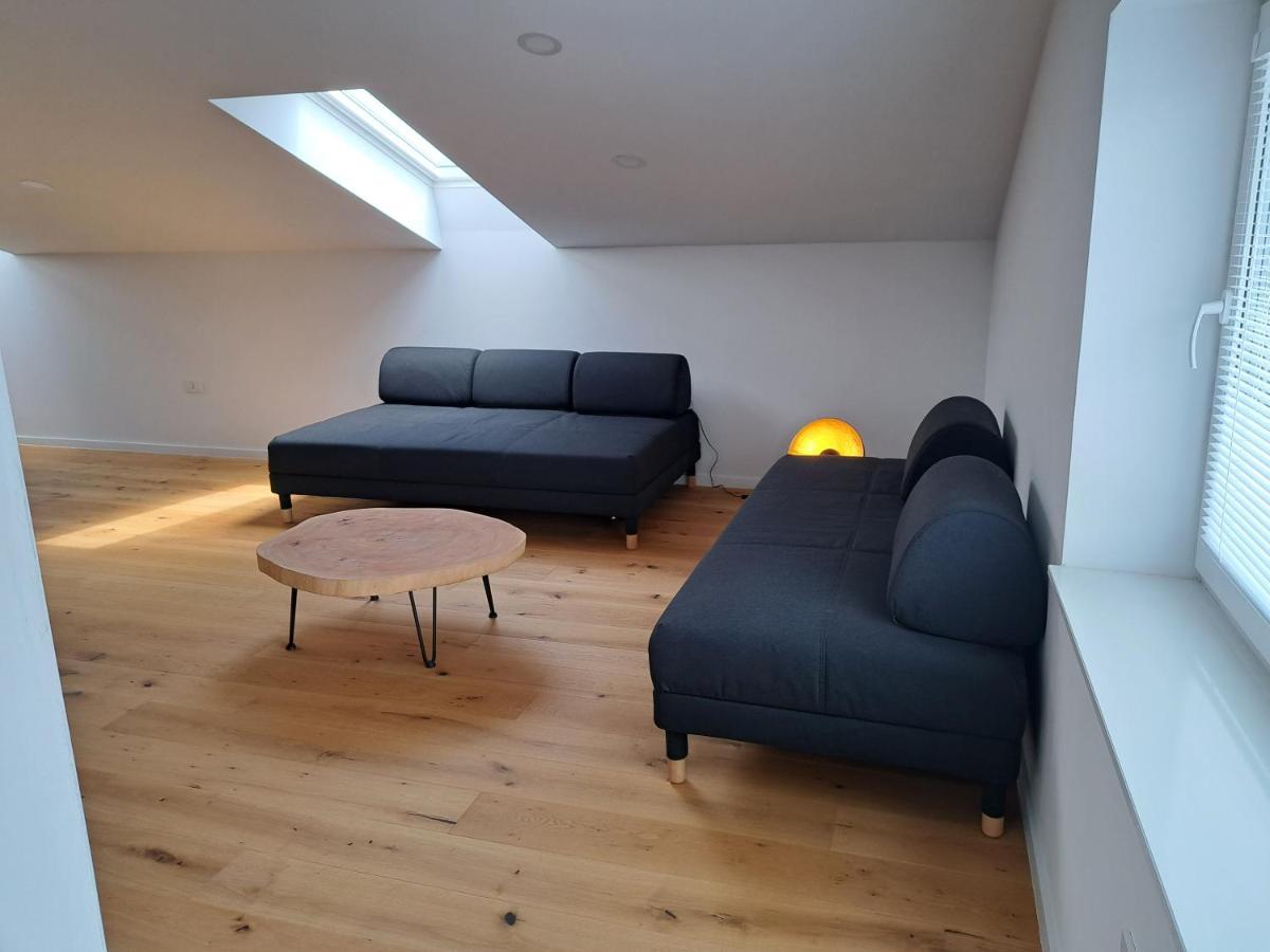 Ohana Apartment Ljubljana Exteriör bild
